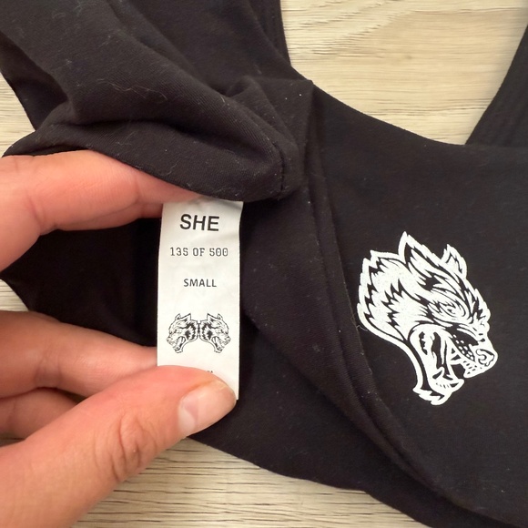 Darcsport Loyalty Twist Bra in Black - Picture 3 of 4